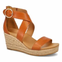 UGG Women's Hylda Sandal - Tan