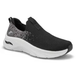 Skechers Women's Arch Fit D'Lux Slip On Sneak